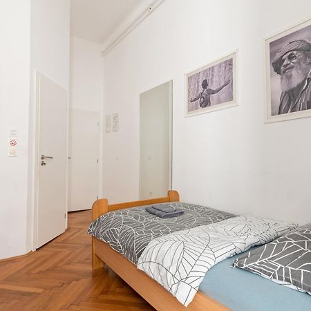 Galeria Rooms Liubliana Quarto foto